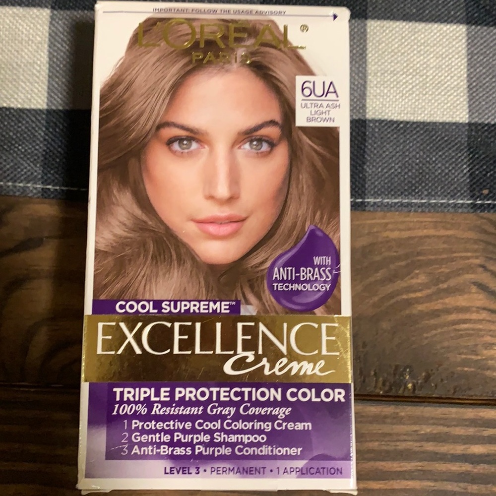 **NIB** Cool Supreme Excellence Creme Hair Dye